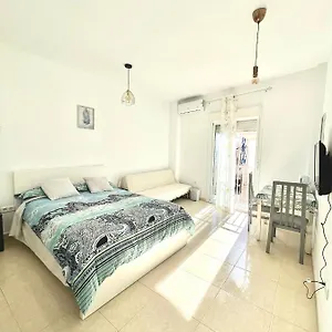 Luna Ensuites Centro Apartment Malaga